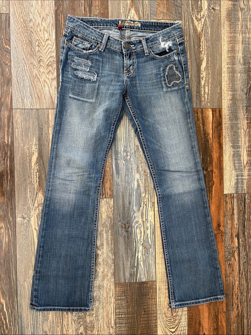 BKE Women’s Faded Blue Boot Cut Jeans